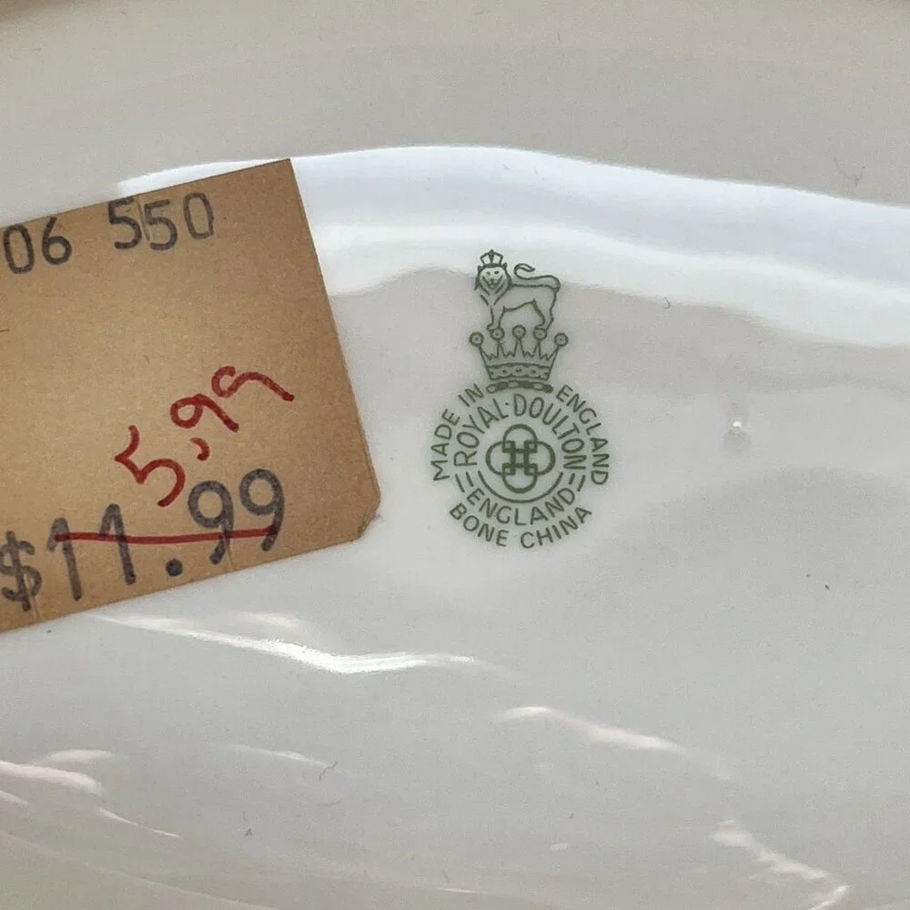 Royal Doulton beautiful royal